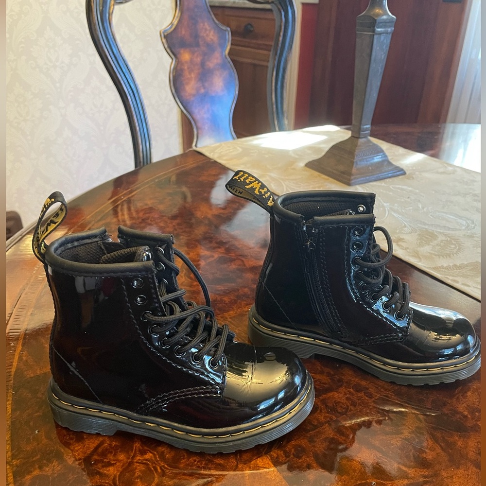 Doc Martens girls size 8